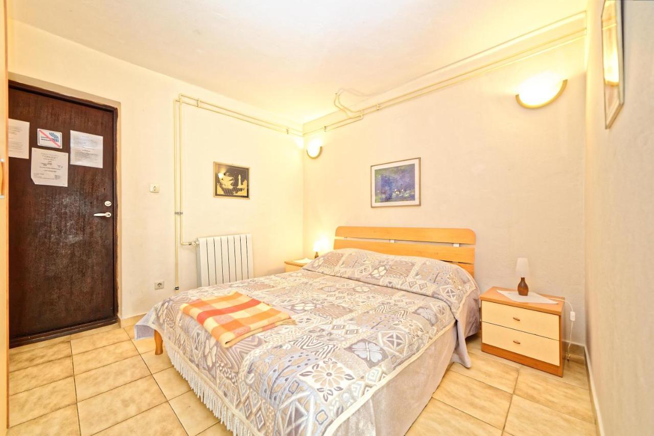 Guest House Jolanda 메덜린 외부 사진