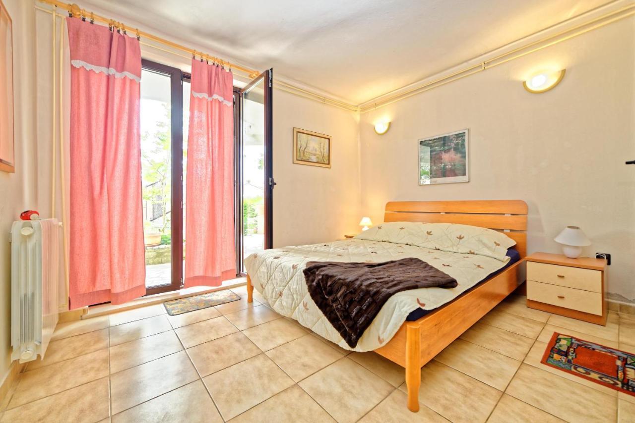 Guest House Jolanda 메덜린 외부 사진