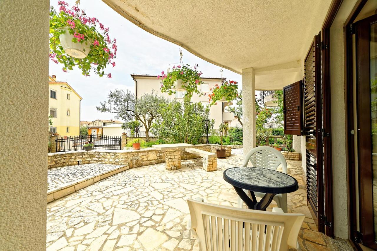 Guest House Jolanda 메덜린 외부 사진