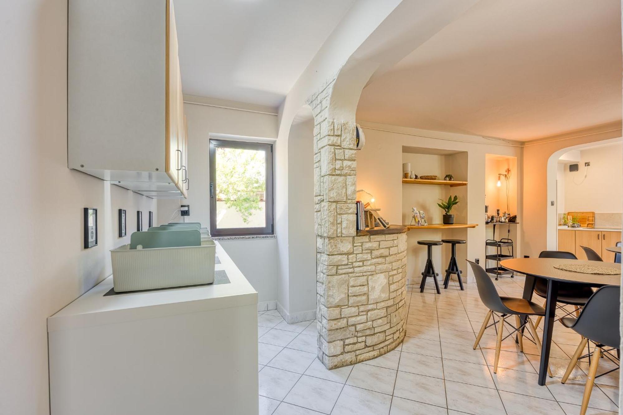 Guest House Jolanda 메덜린 외부 사진