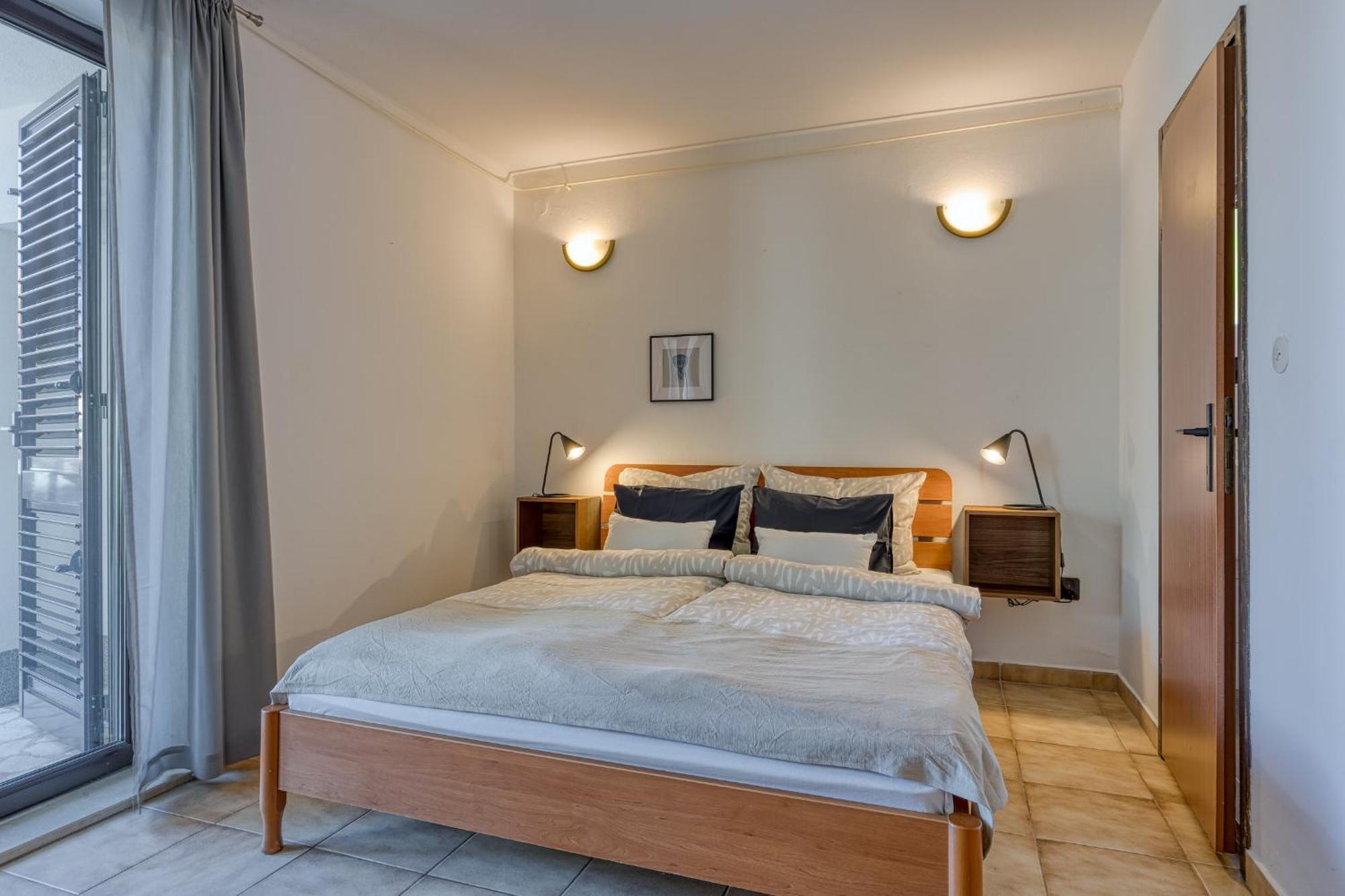 Guest House Jolanda 메덜린 외부 사진