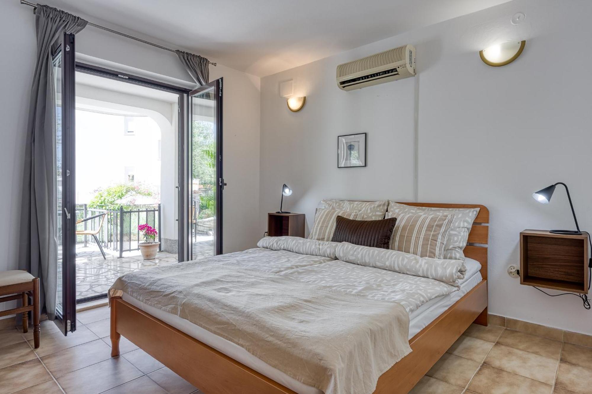 Guest House Jolanda 메덜린 외부 사진