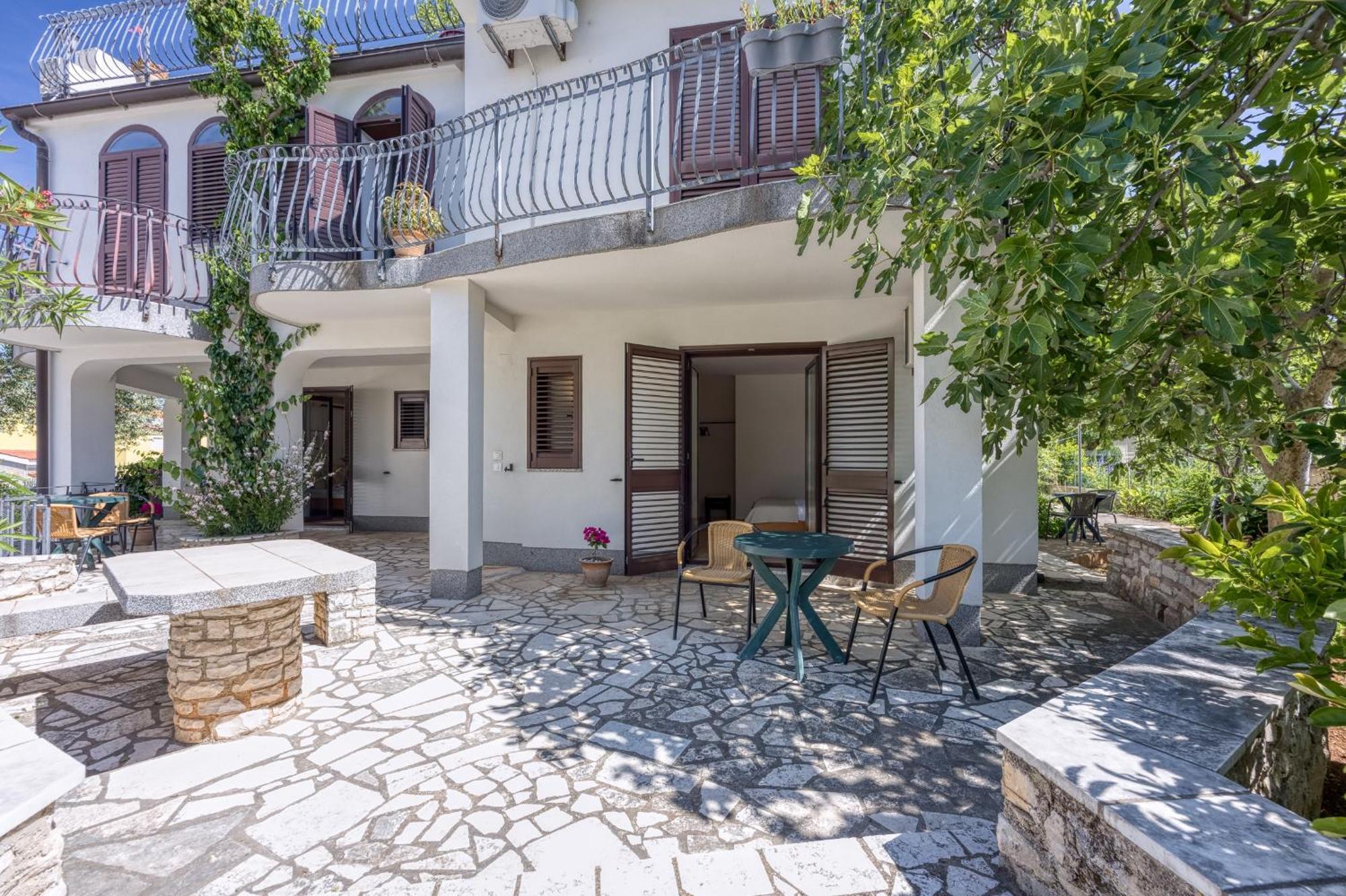 Guest House Jolanda 메덜린 외부 사진